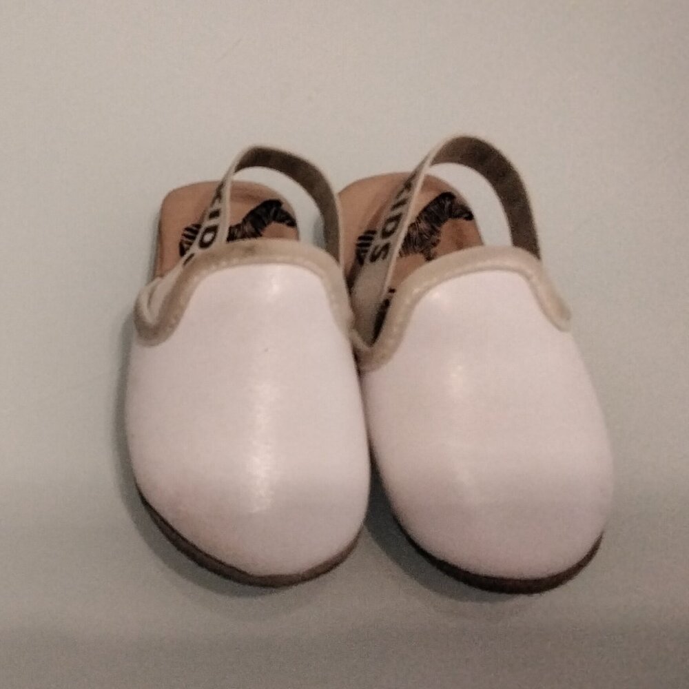 White zebra kids baby summer shoe size 12-18 months